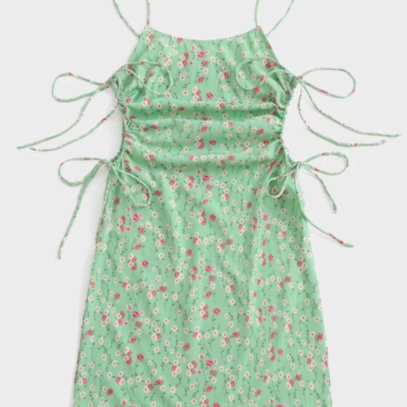 GREEN FLOWER SUMMER DRESS - Picture 1 of 7